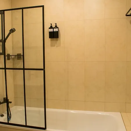 Апартаменти Allo Caballeros Ii Centro 1 *